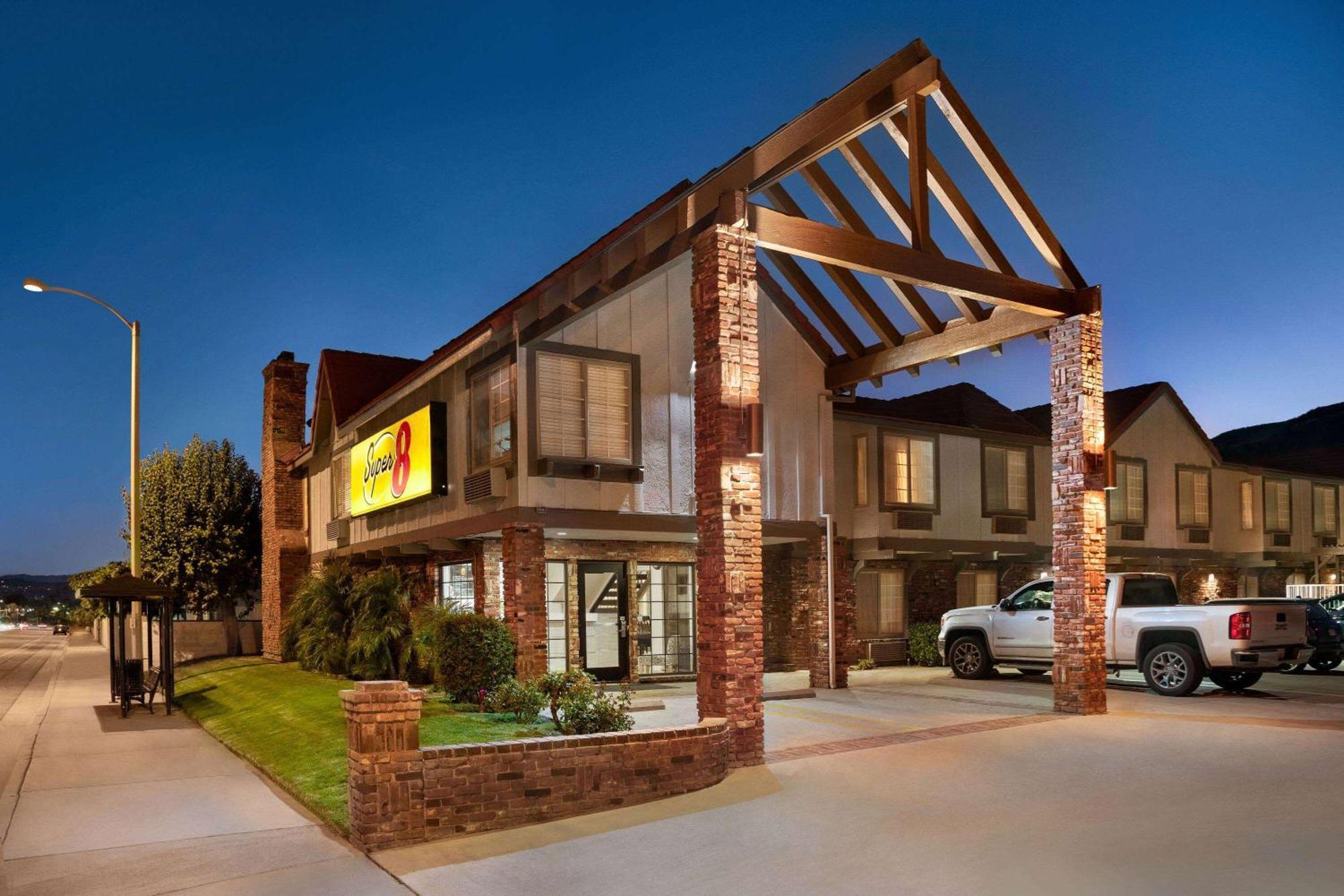 Motel Super 8 By Wyndham Santa Clarita/Valencia Exteriér fotografie