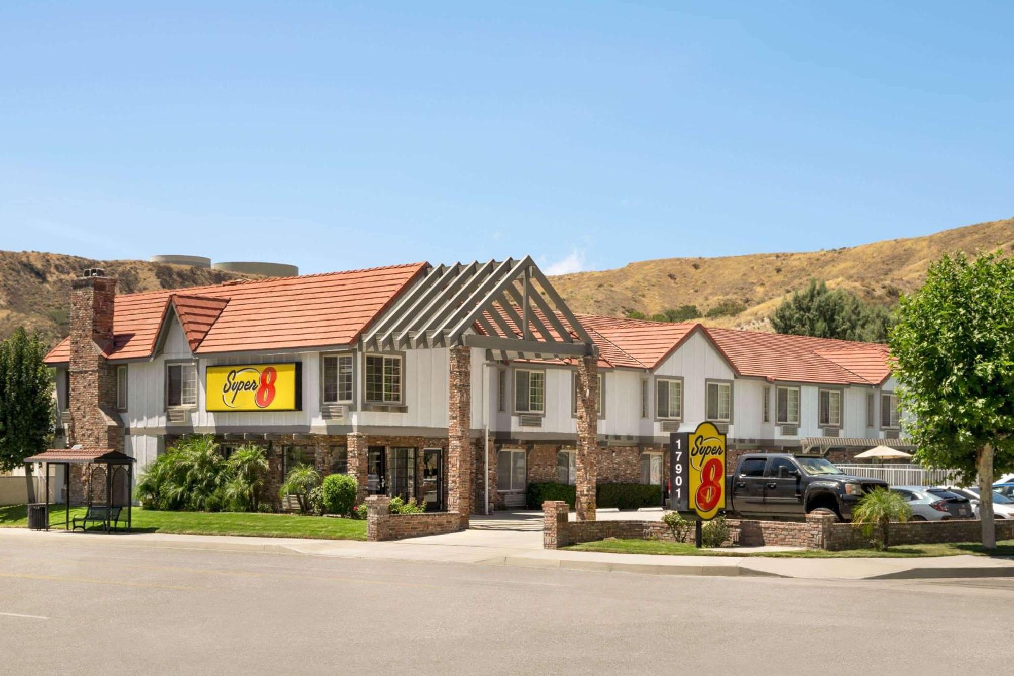 Motel Super 8 By Wyndham Santa Clarita/Valencia Exteriér fotografie